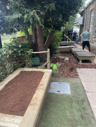 Green-tech Donates Landscaping Materials to Local Primary School to Enhance their Outdoor Learning Space