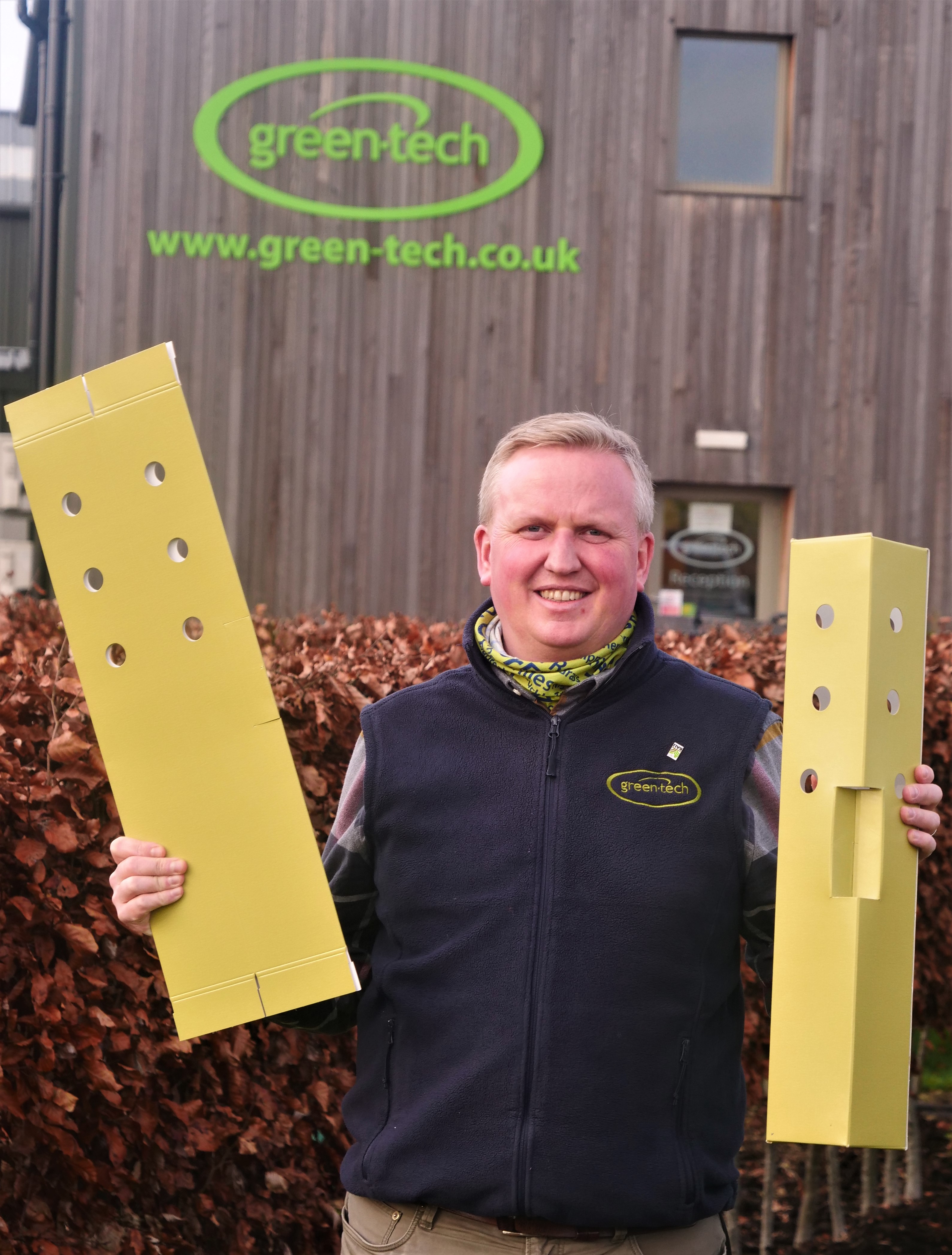 Green-tech launch an environmentally-friendly alternative to traditional plastic tree shelters - the new Earth Tree Shelter.