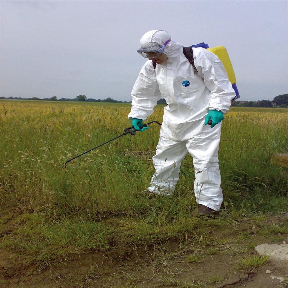 Disposable Coverall Spray Suit Safety Wear & PPE Greentech